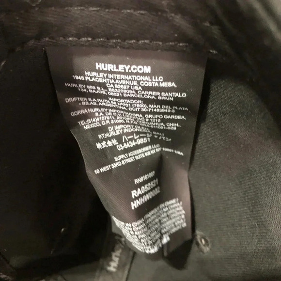 Hurley Mom Iconic Baseball cap/hat,snap back, black,pink embroidered logo OS - Picture 5 of 6